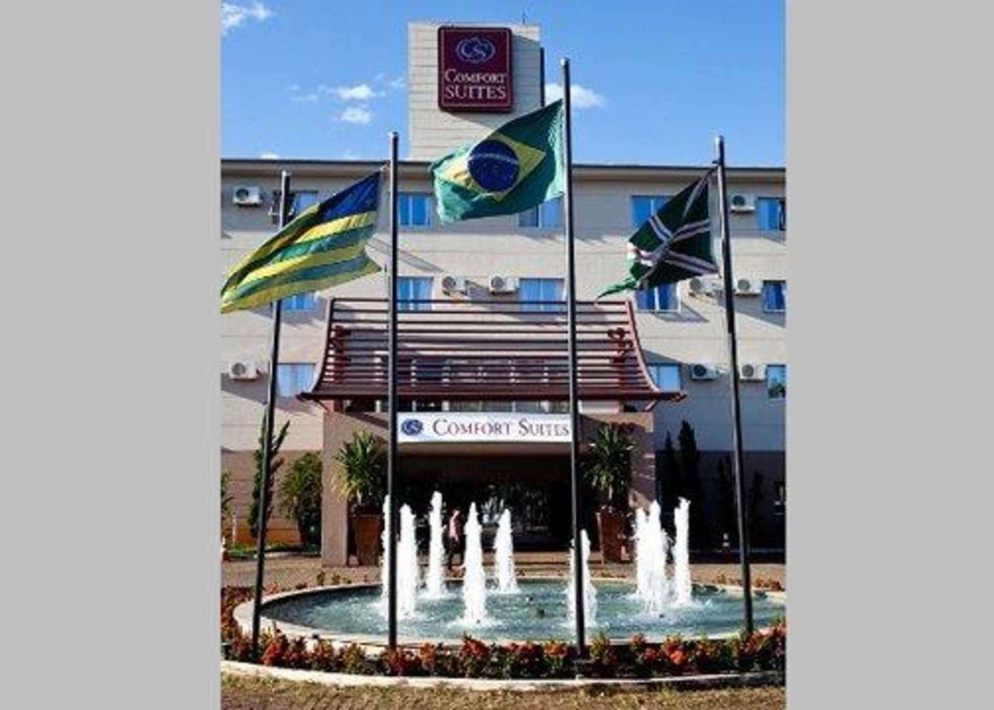 Comfort Suites Flamboyant Goiânia Exterior foto