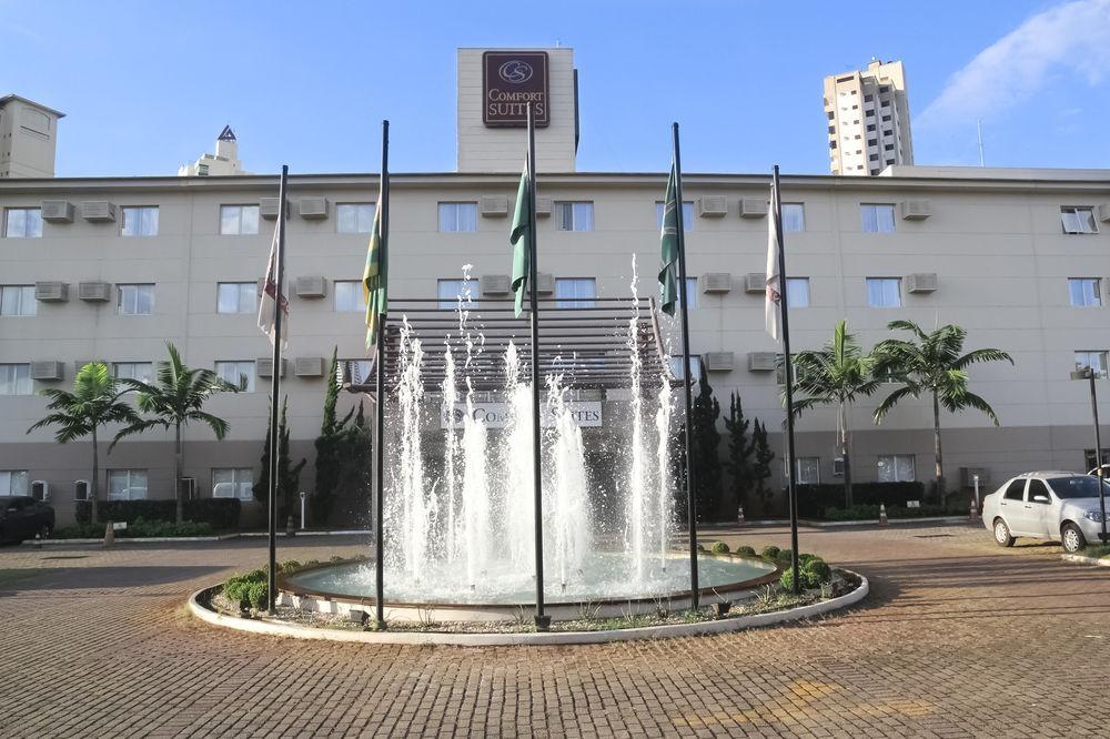 Comfort Suites Flamboyant Goiânia Exterior foto